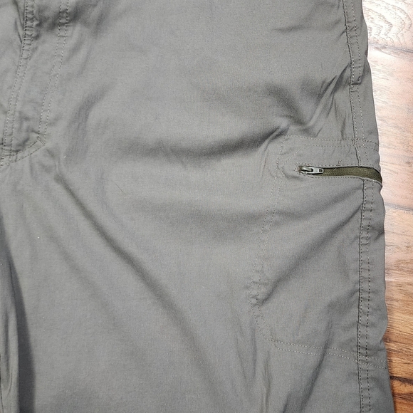 Wrangler Outdoor Performance Cargo Shorts Gray Size 44 - Picture 9 of 14